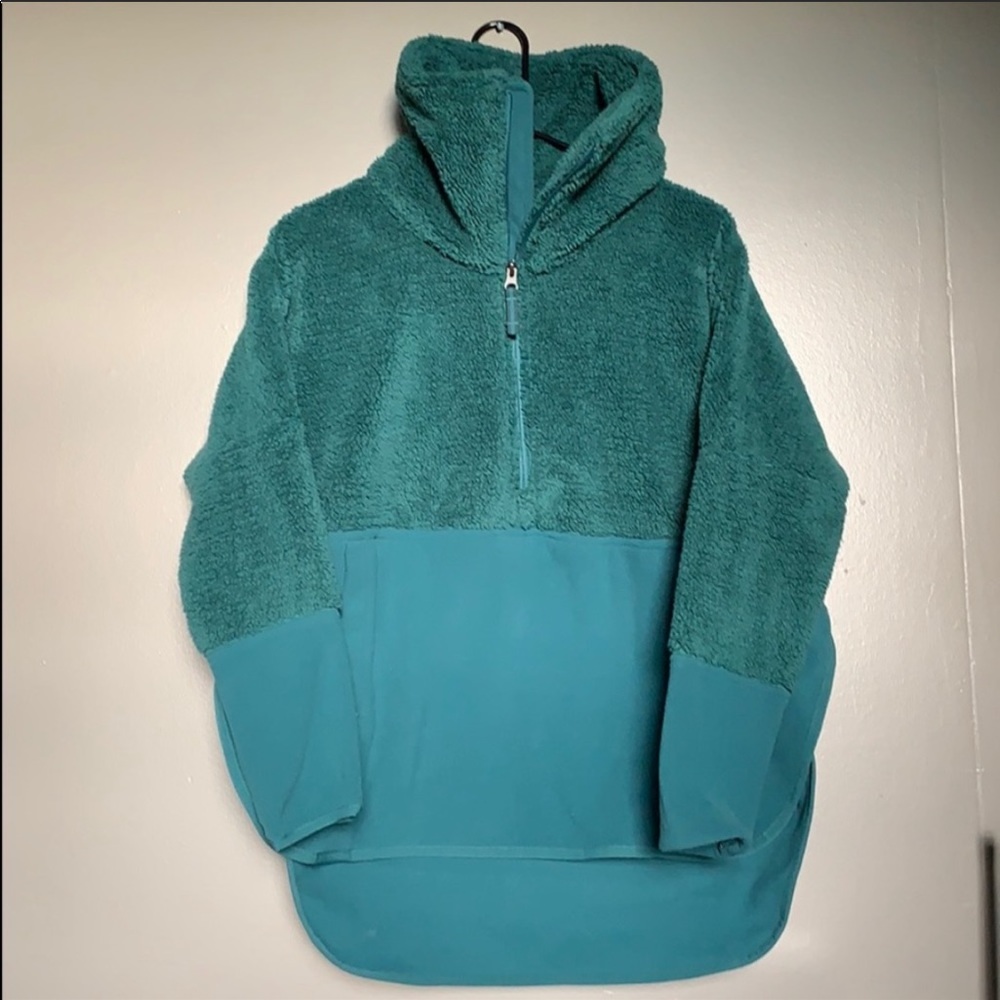 New North Face Sherpa